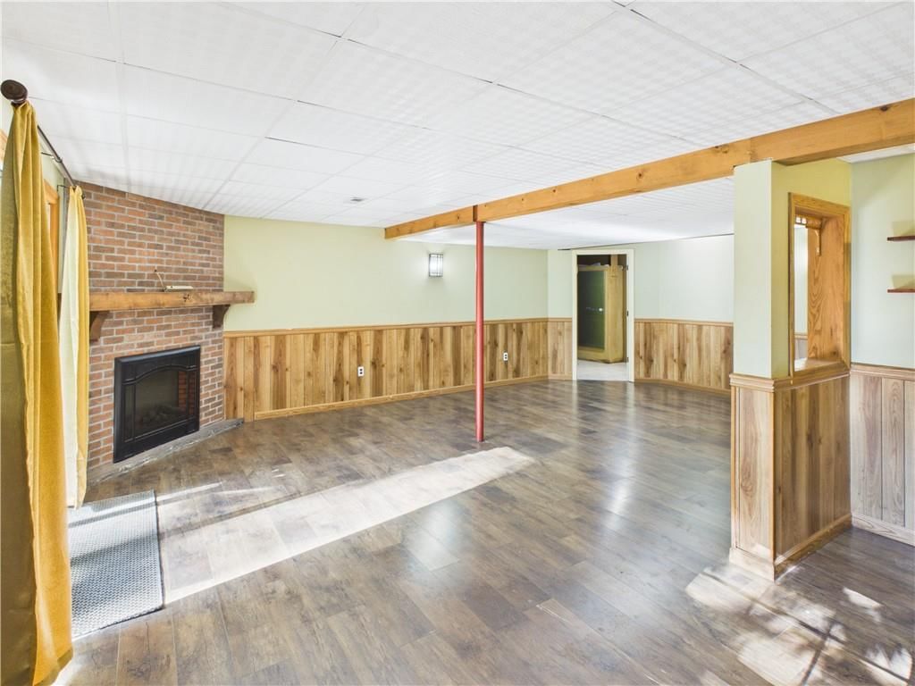 1407 Woodlawn Drive — photo 40