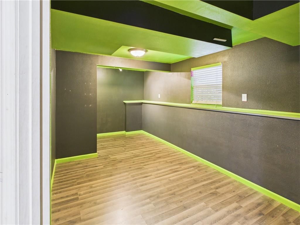 1407 Woodlawn Drive — photo 41