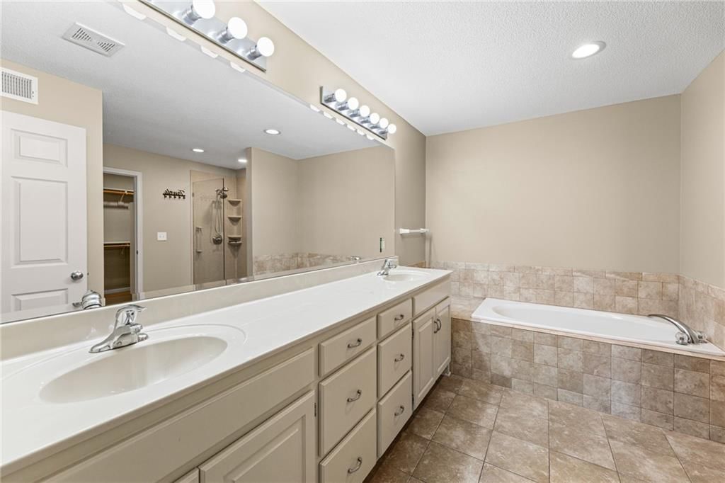 15261 S Symphony Drive — photo 23