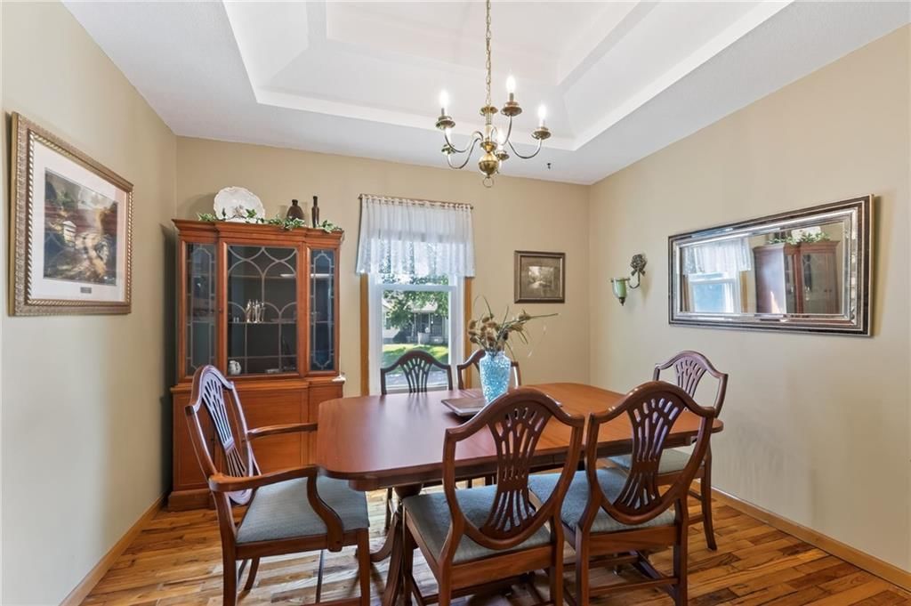 320 Regency Park Street — photo 13