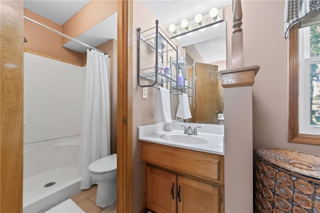320 Regency Park Street — photo 24