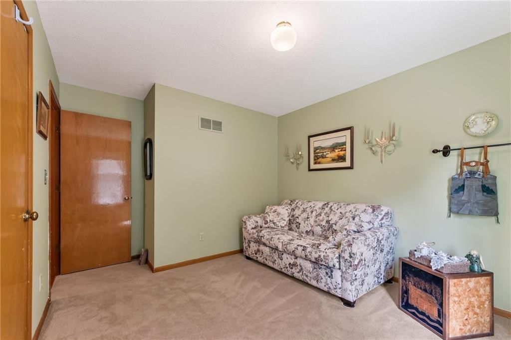 320 Regency Park Street — photo 26