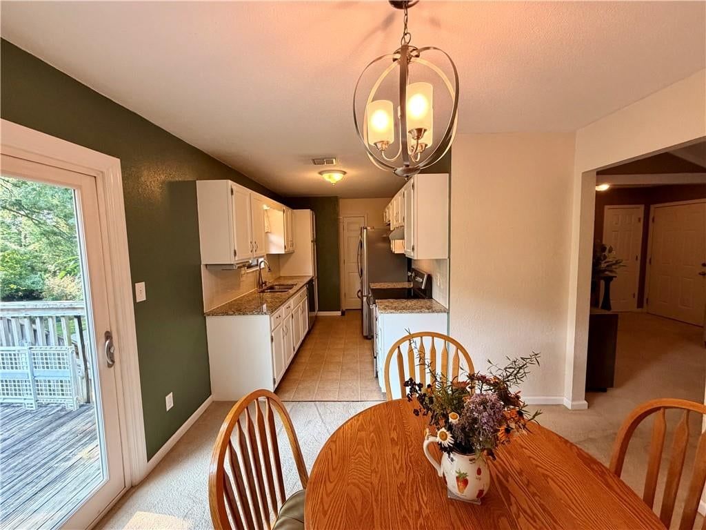 700 SW 24th Street — photo 9