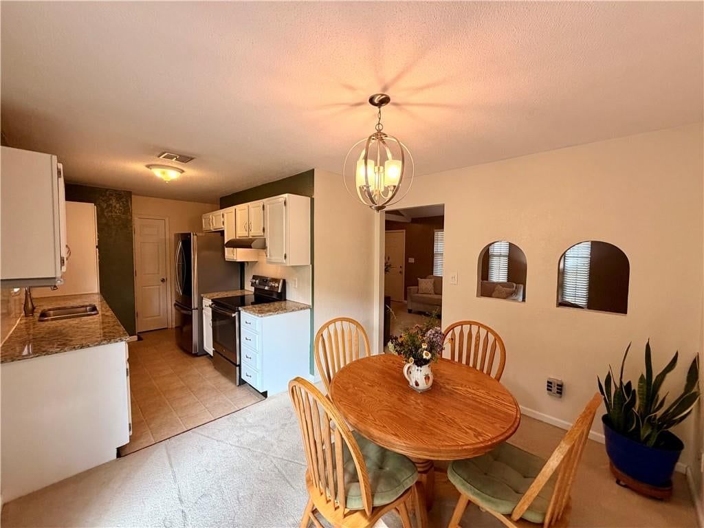 700 SW 24th Street — photo 10