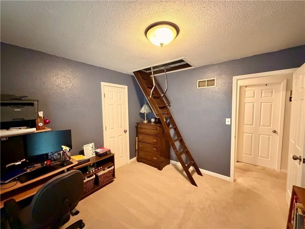 700 SW 24th Street — photo 22