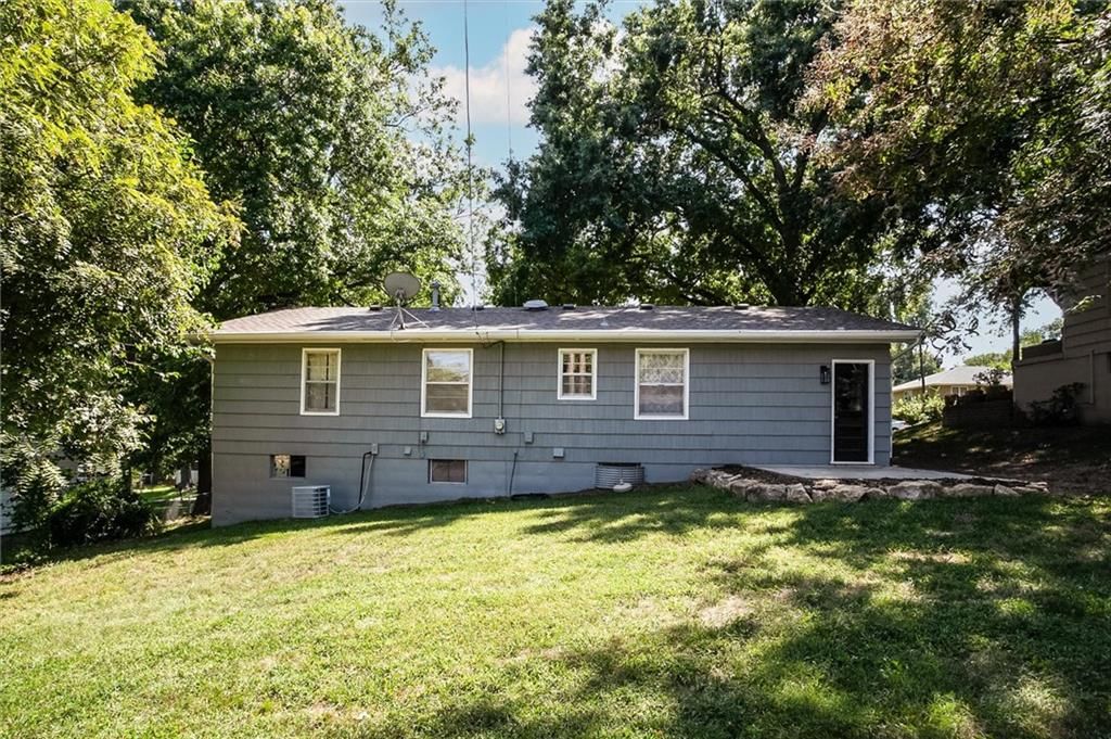 6518 Rowland Avenue — photo 21