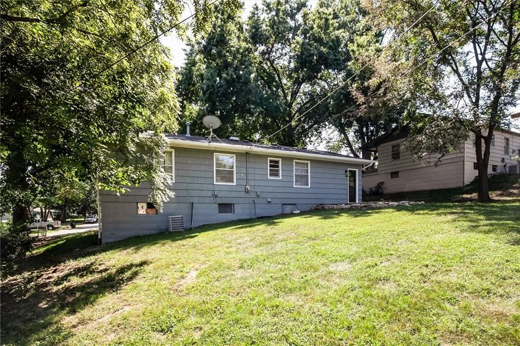 6518 Rowland Avenue — photo 22