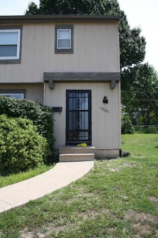 11527 Richmond Avenue — photo 1