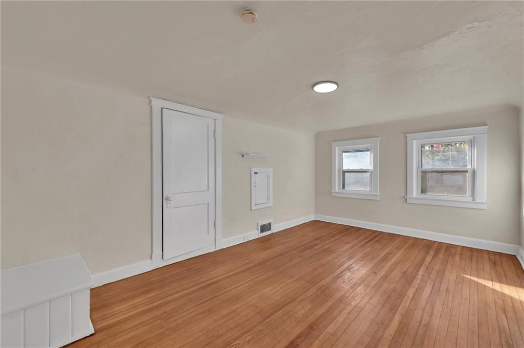 3416 GENESSEE Street — photo 23