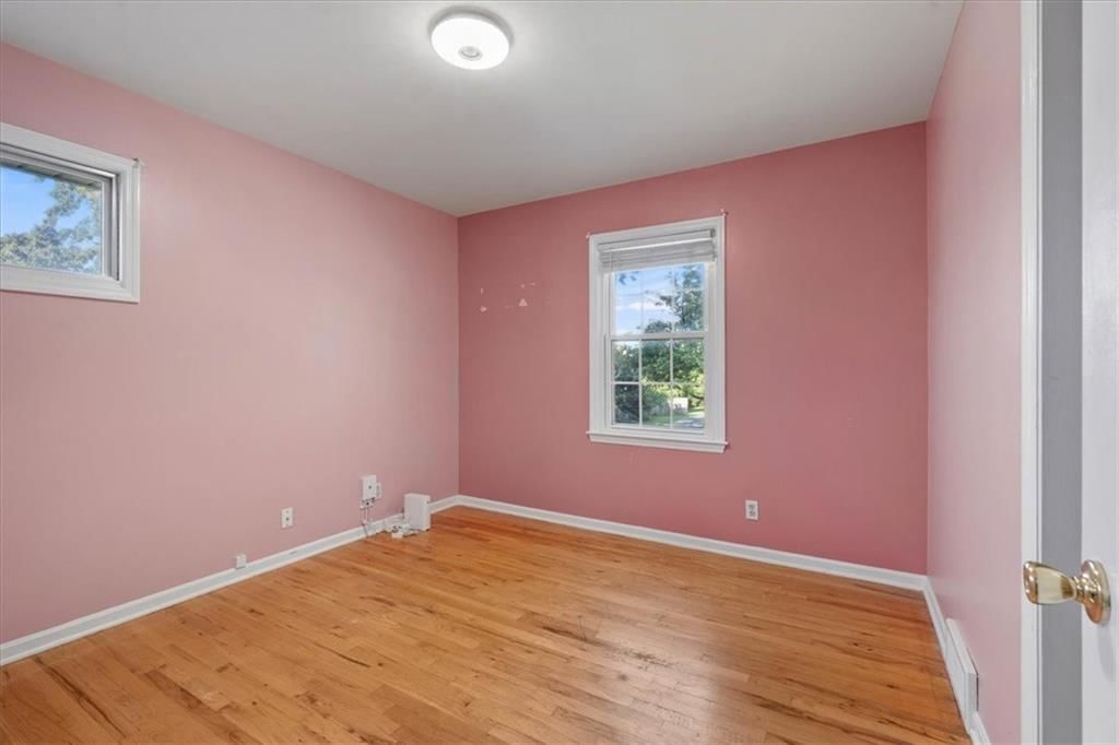 9523 Connell Drive — photo 17
