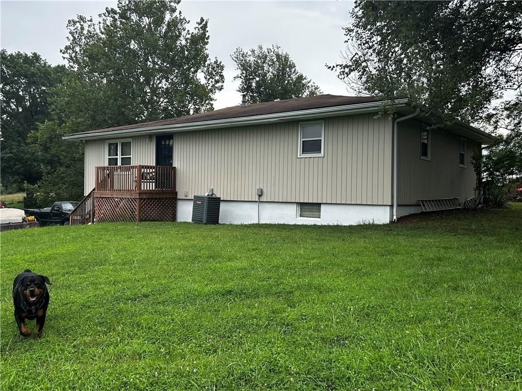 2043 SE 207th Street, Holt, MO: listing photo 2