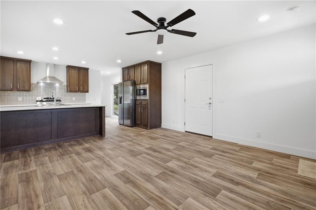 7908 Pleasant Valley Road — photo 5