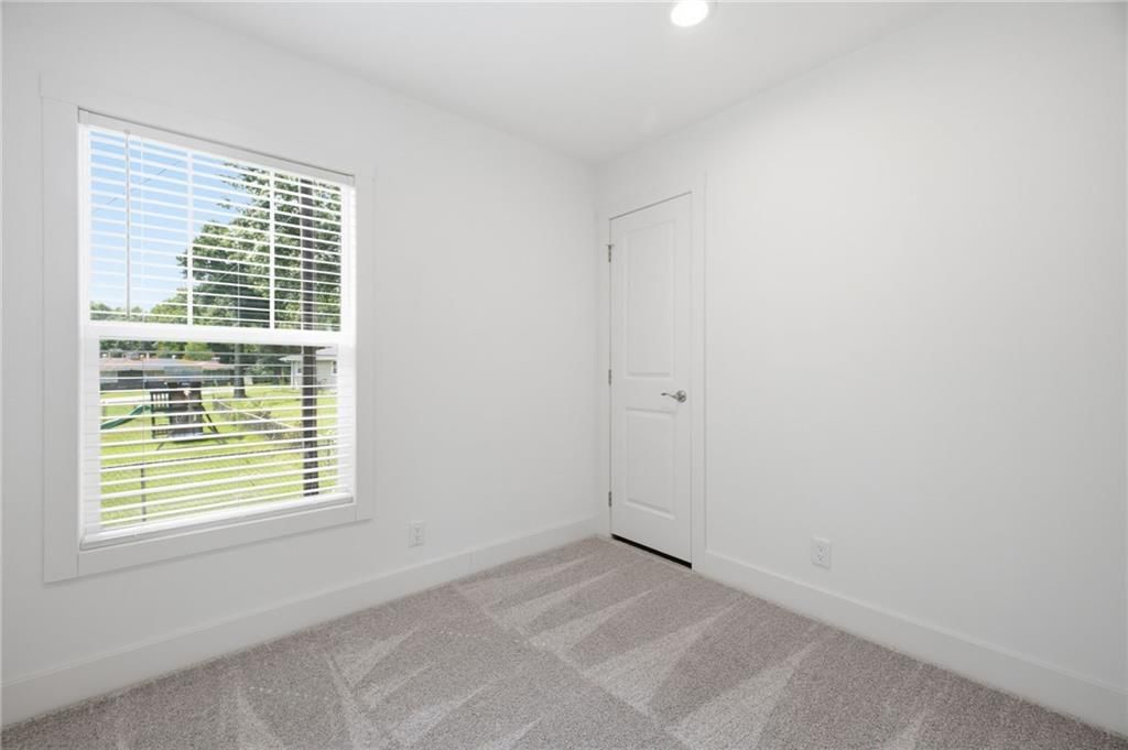 7908 Pleasant Valley Road — photo 16