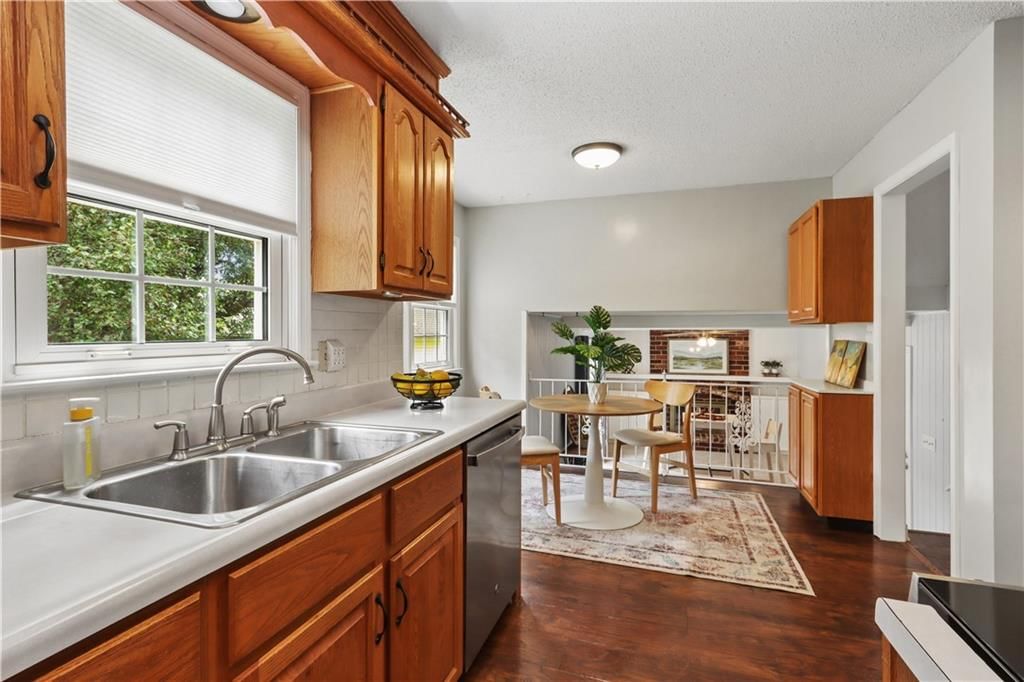 12801 Bristol Avenue — photo 11