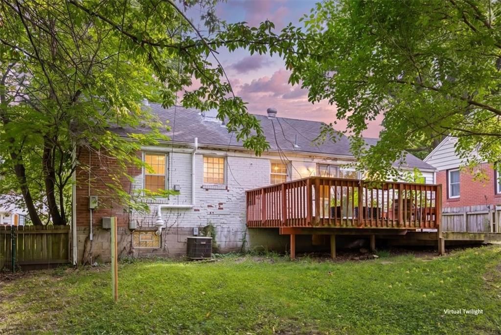 114 W Pocahontas Lane — photo 22