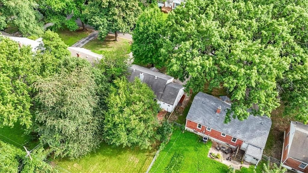 114 W Pocahontas Lane — photo 24