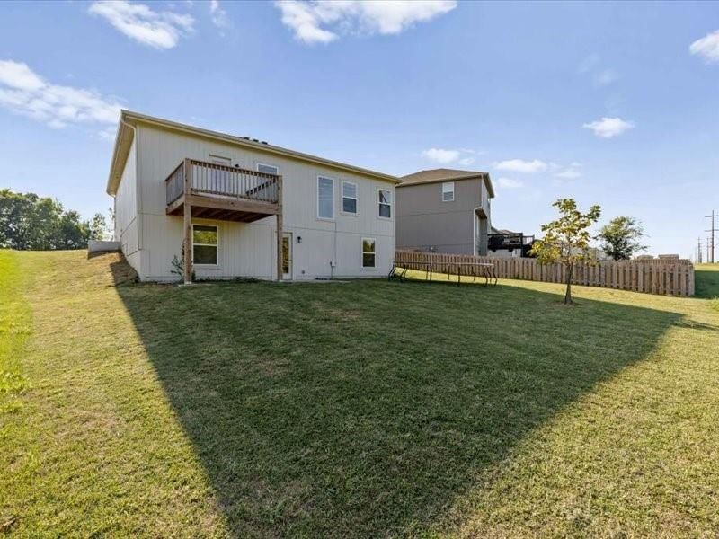 817 Shane Court — photo 26