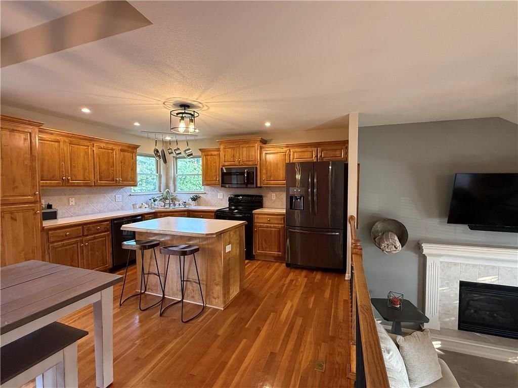 Photo 10 of 53 - 7224 E 163rd Terrace, Belton, MO 64012