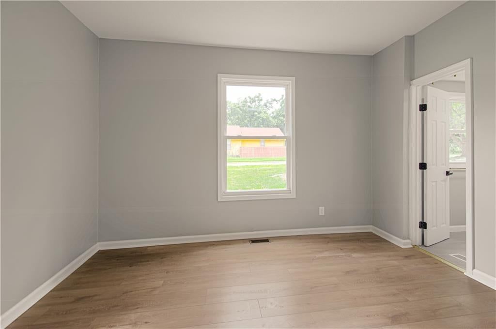 2603 Myrtle Avenue — photo 19