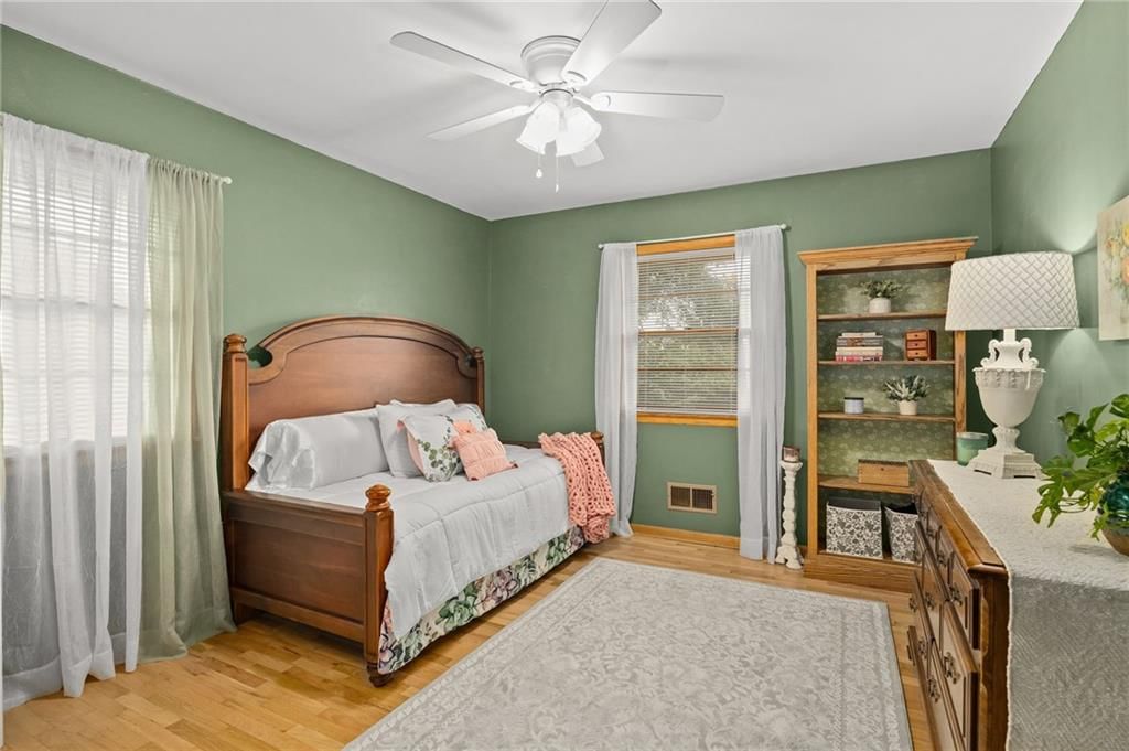 3202 Floral Avenue — photo 15