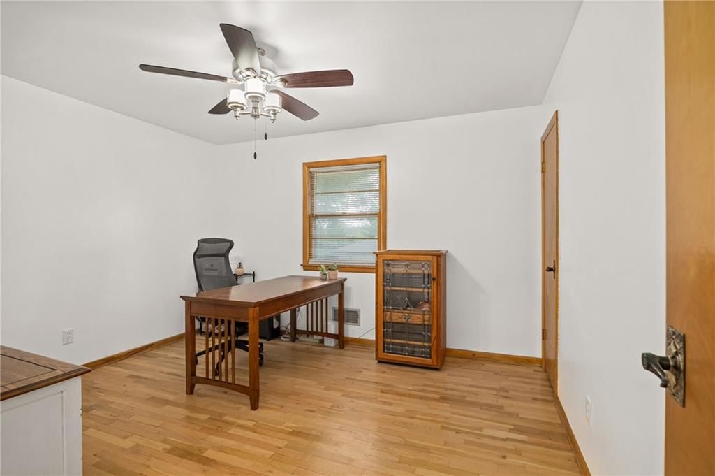 3202 Floral Avenue — photo 18