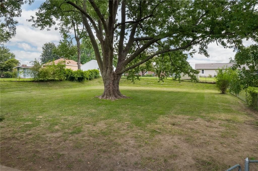 3202 Floral Avenue — photo 24