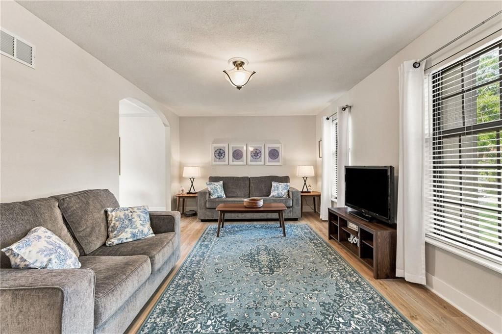 10314 W 48th Street — photo 7