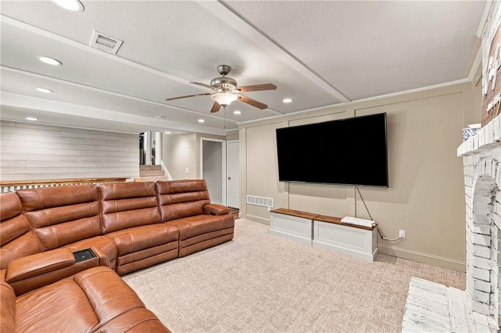 10314 W 48th Street — photo 30