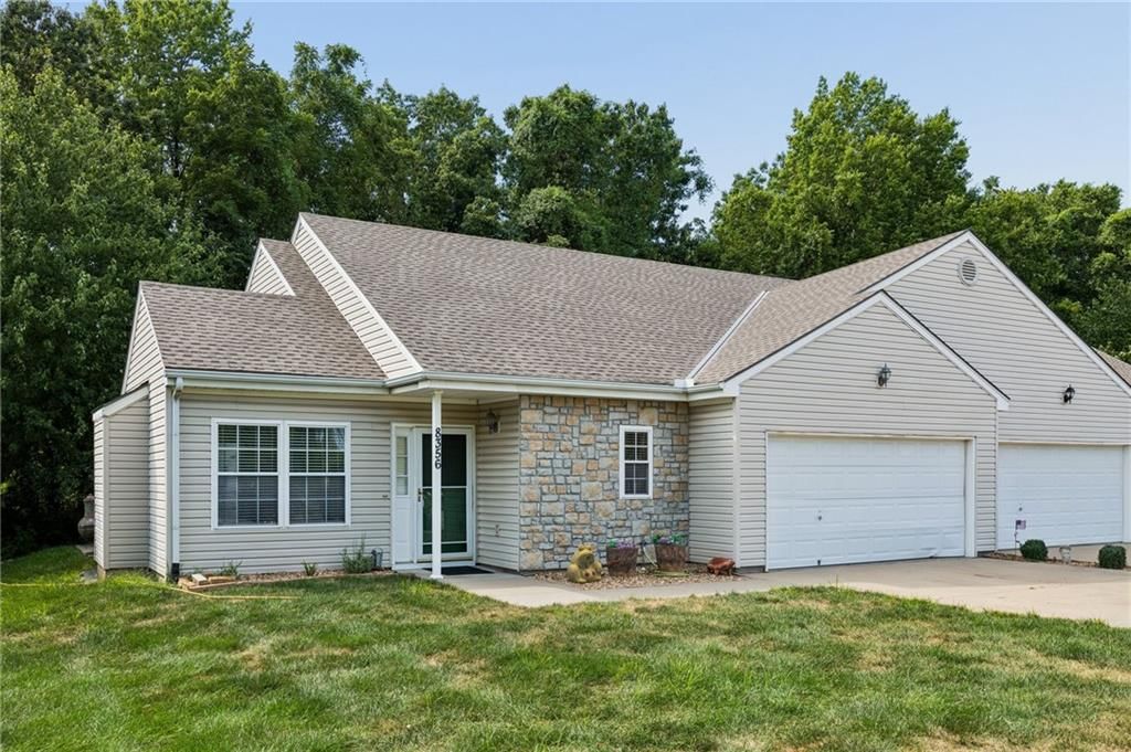 8356 Stewart Place — photo 3
