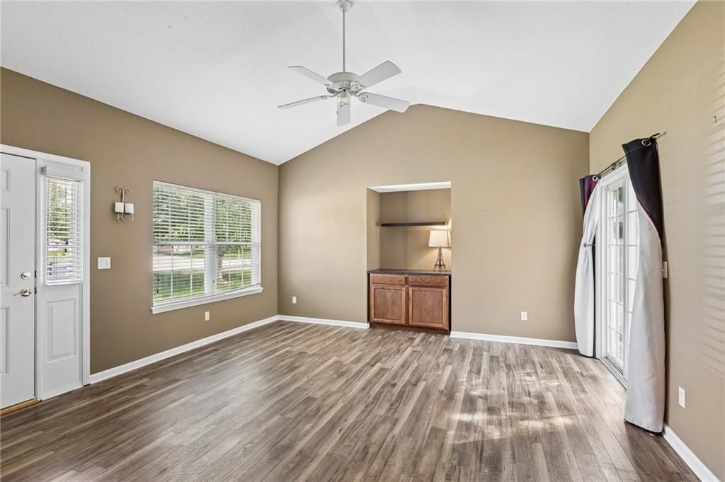 8356 Stewart Place — photo 5