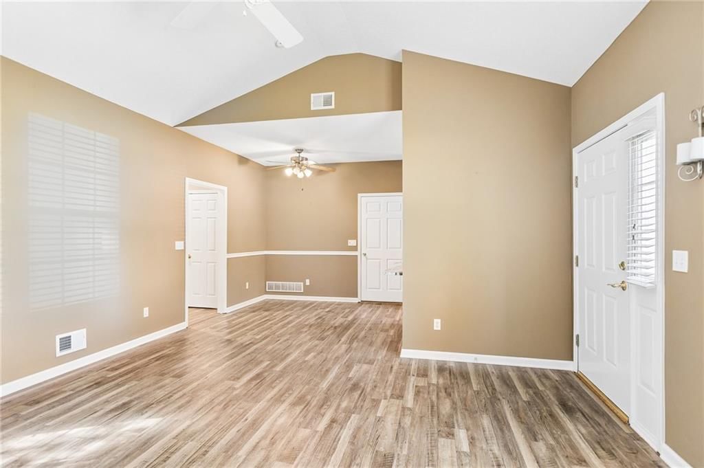 8356 Stewart Place — photo 8