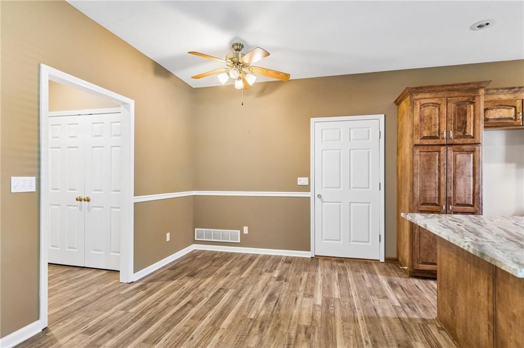 8356 Stewart Place — photo 15