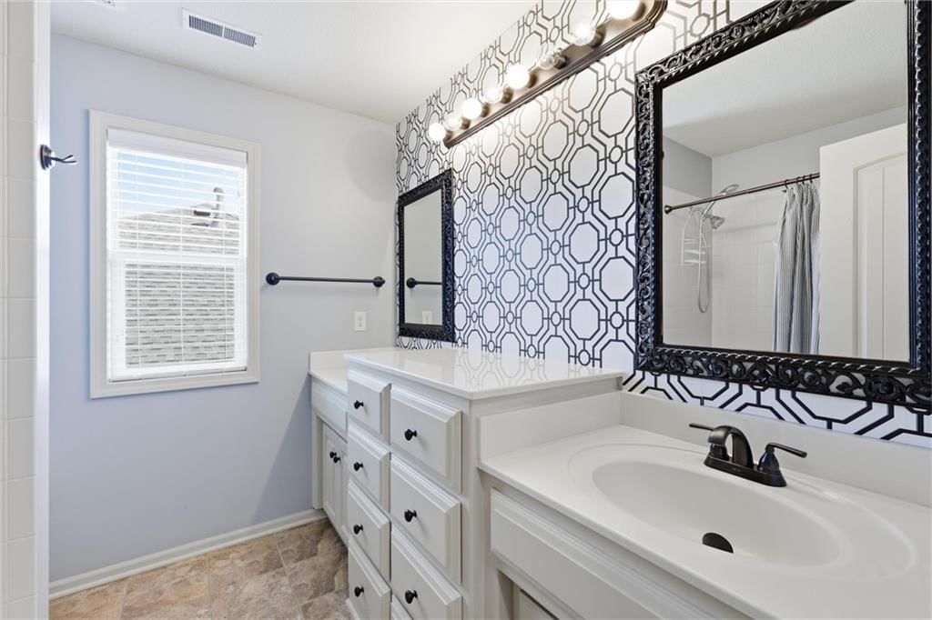 18569 W 165th Street — photo 35