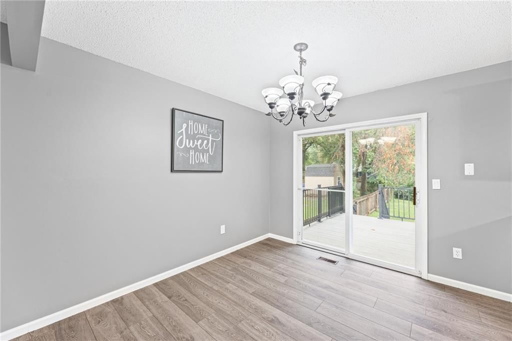 5709 Outlook Street — photo 7