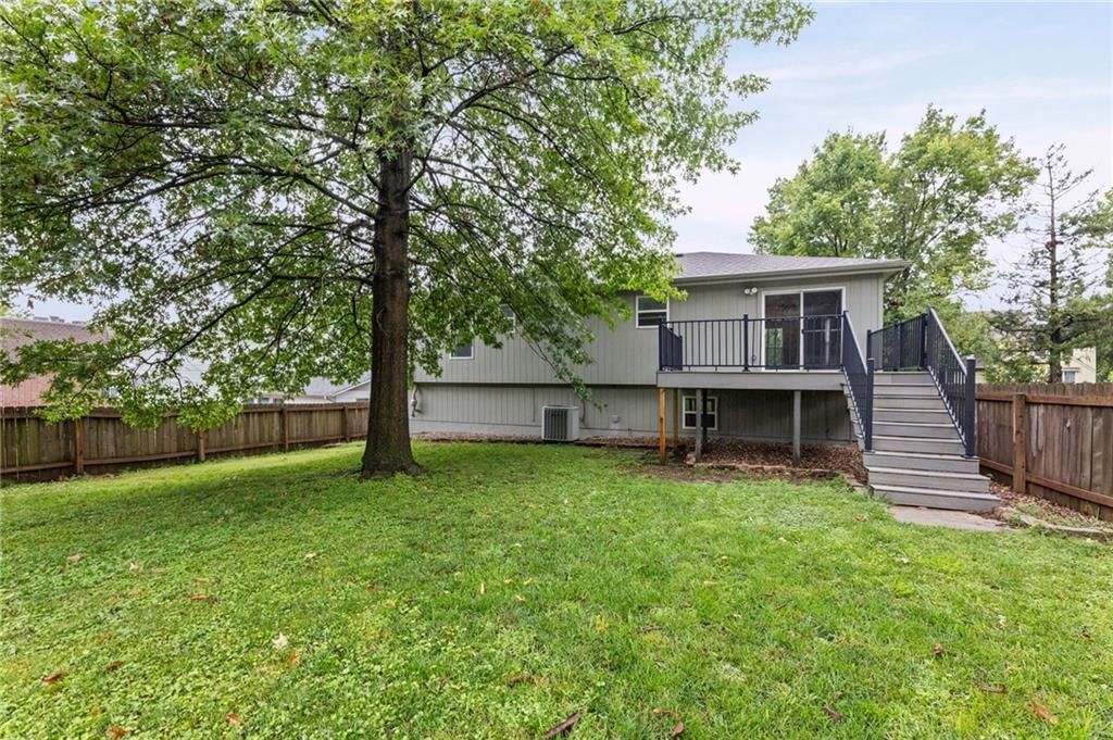 5709 Outlook Street — photo 39