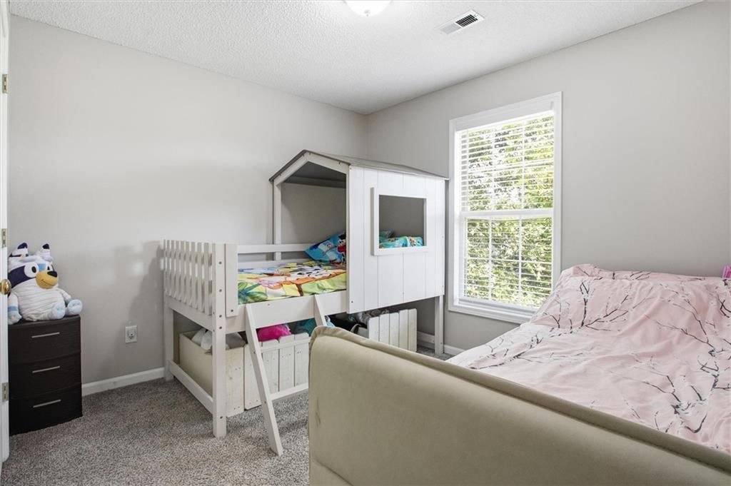 1012 N Clinton Street — photo 18