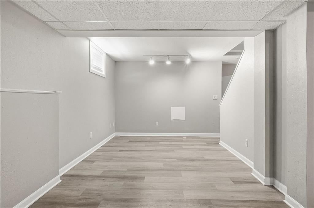 1012 N Clinton Street — photo 23
