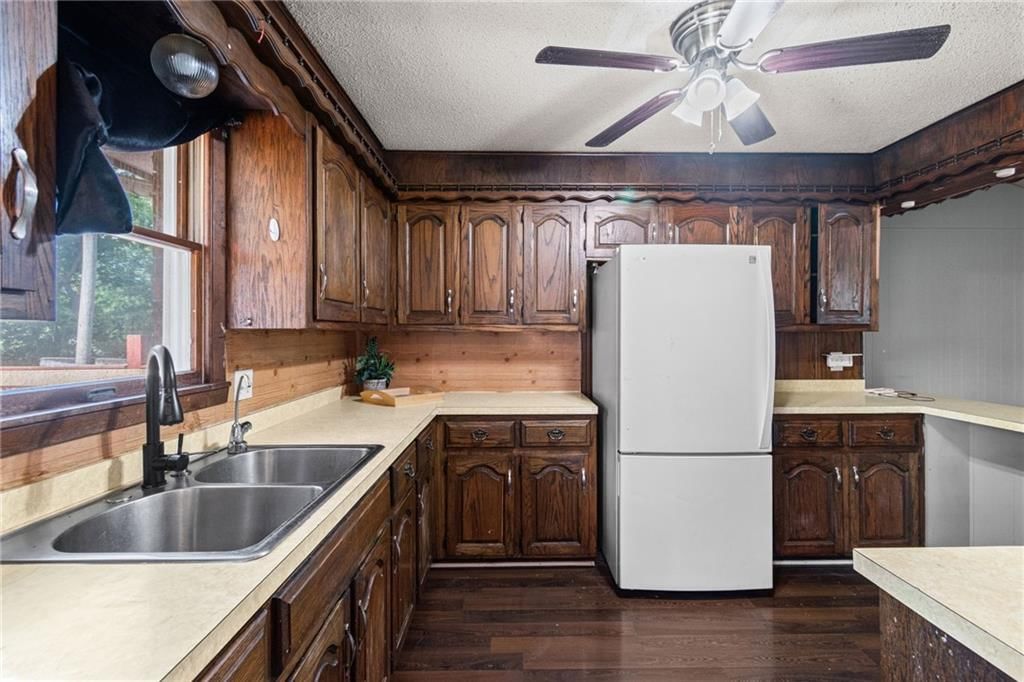 116 W Marshall Street — photo 10