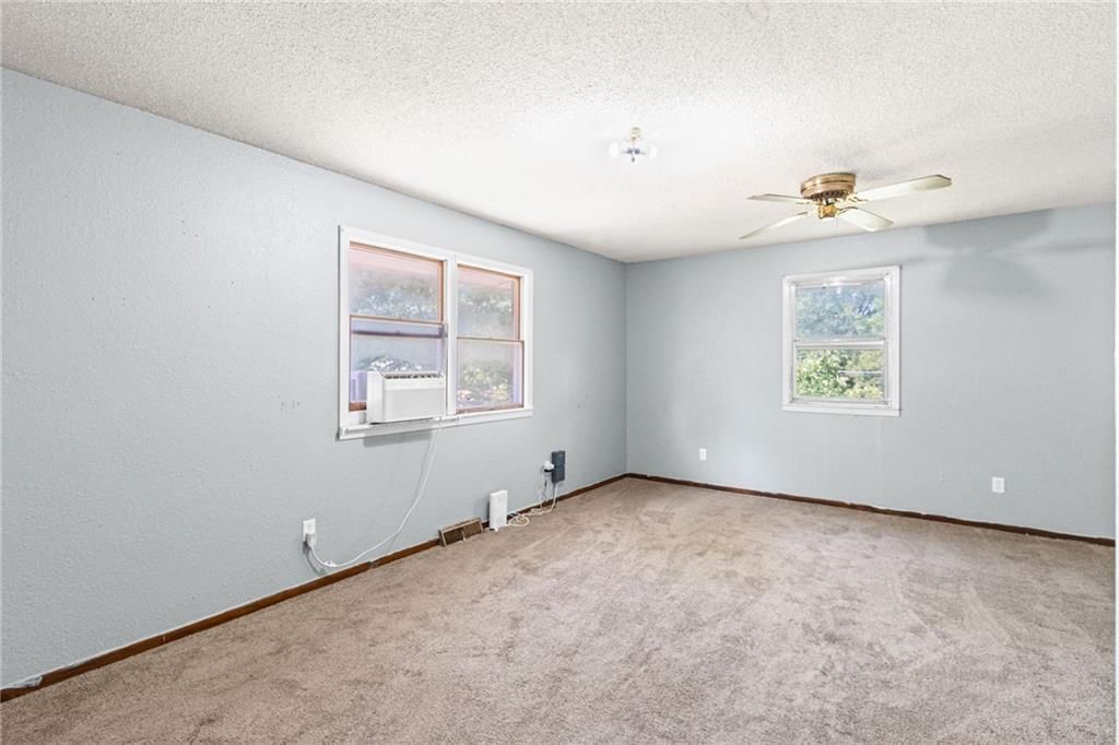 116 W Marshall Street — photo 12