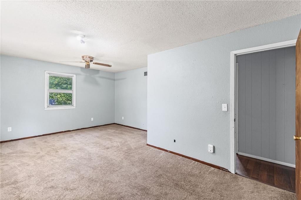 116 W Marshall Street — photo 13