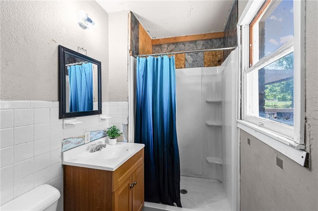 116 W Marshall Street — photo 15
