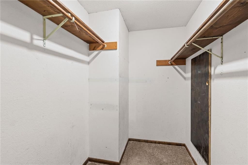 116 W Marshall Street — photo 16