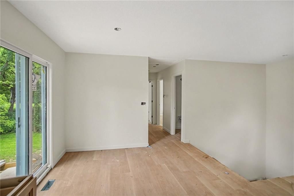 3008 N 48th Terrace — photo 5
