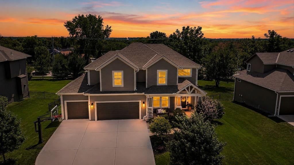 21803 W 46th Terrace, Shawnee, KS