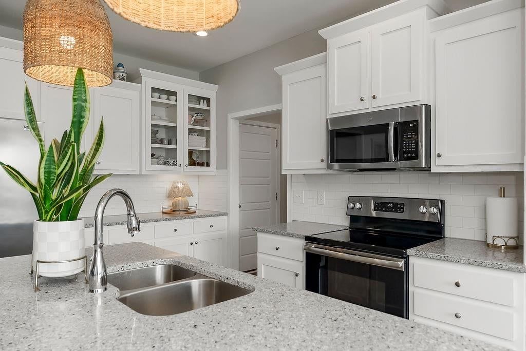 21803 W 46th Terrace — photo 14