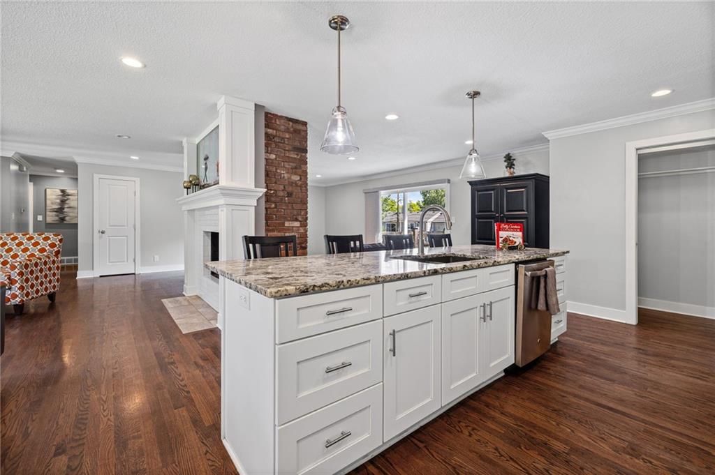 5521 W 84TH Street — photo 16