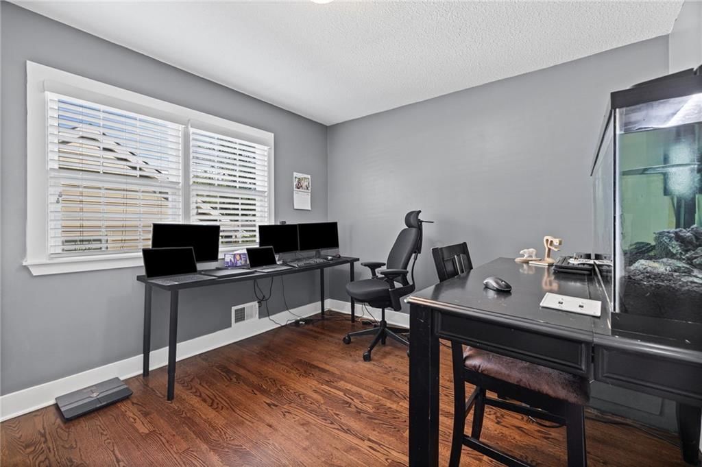 5521 W 84TH Street — photo 24