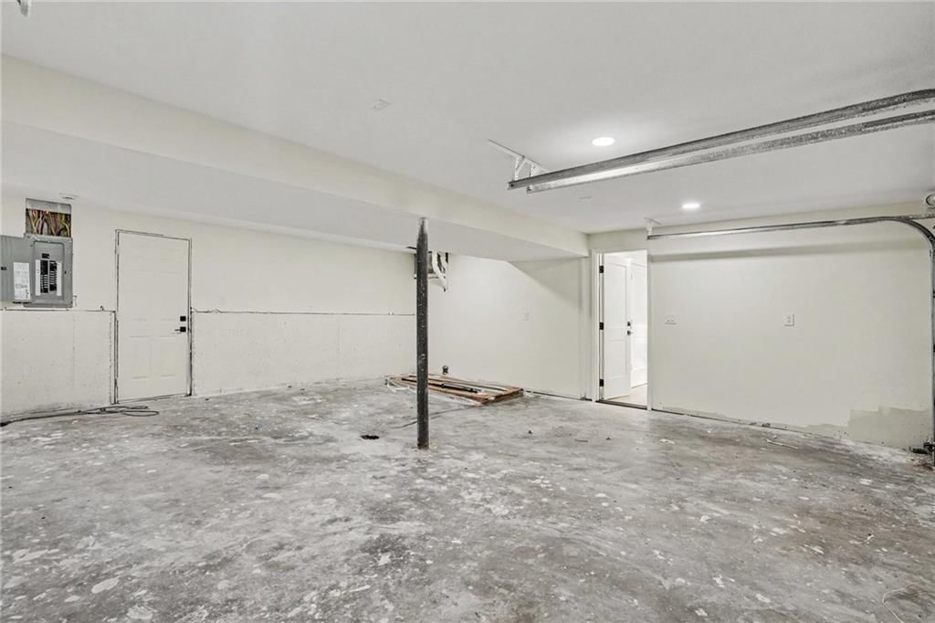 5140 Garnett Street — photo 17