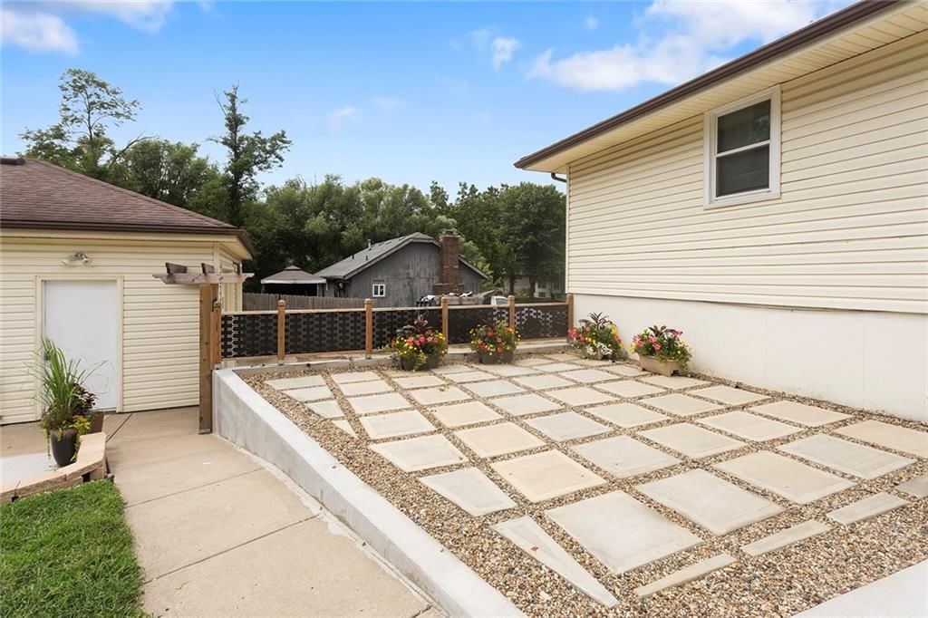 615 NE 113th Street — photo 36