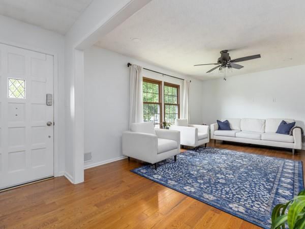 905 SW Savannah Drive — photo 6